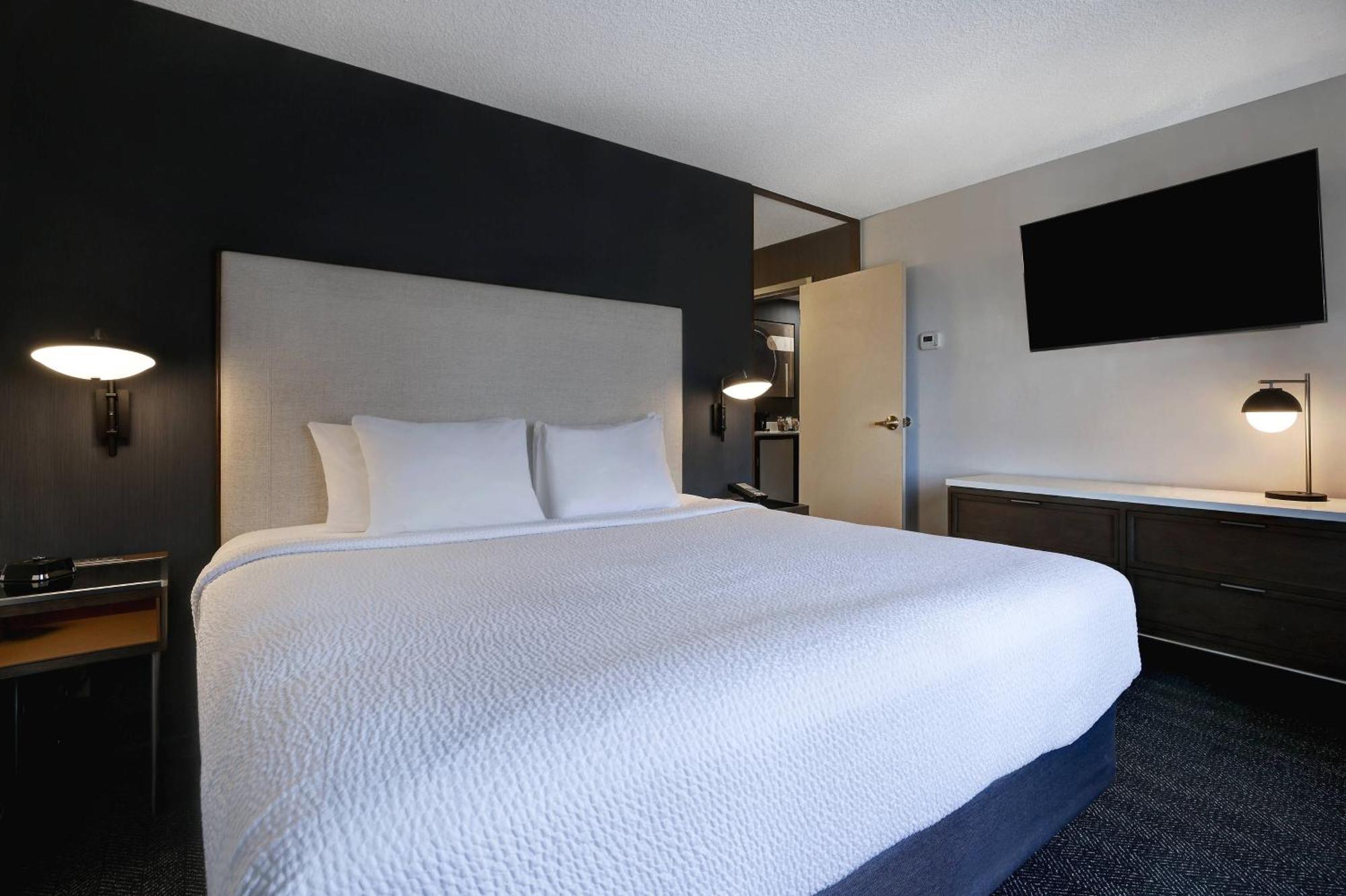 Courtyard By Marriott Portland Southeast/Clackamas Extérieur photo