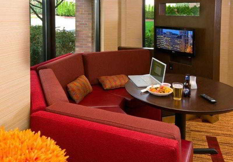 Courtyard By Marriott Portland Southeast/Clackamas Extérieur photo