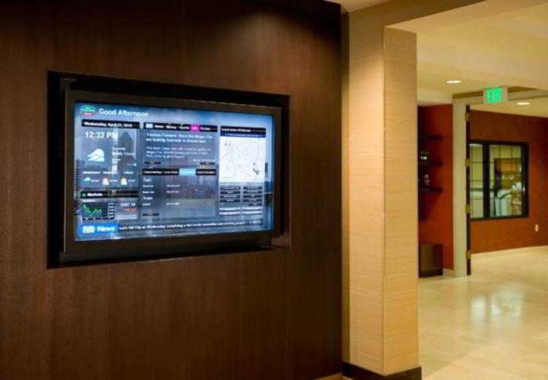 Courtyard By Marriott Portland Southeast/Clackamas Extérieur photo
